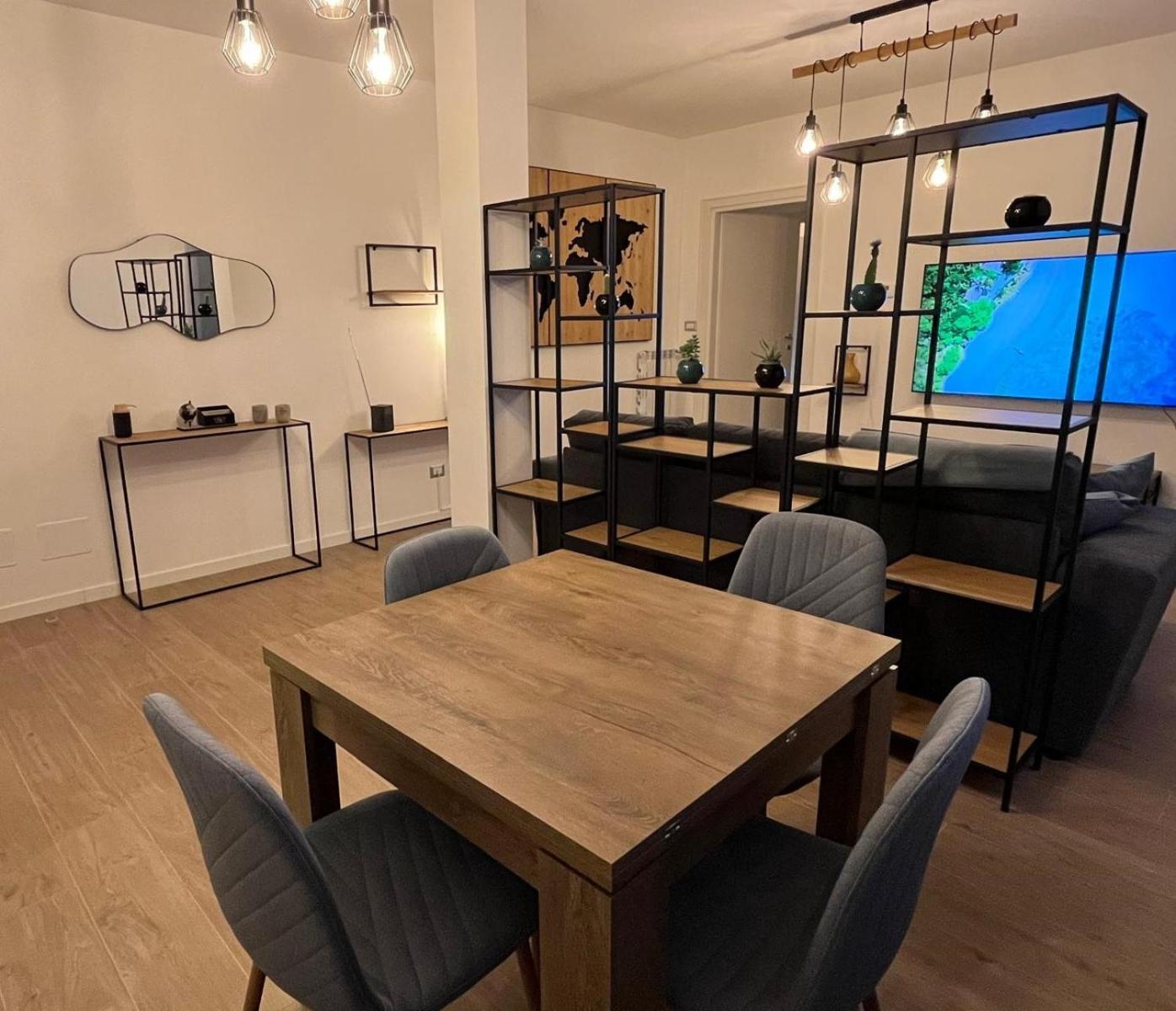 Boutique House La Fenice Piacenza Luaran gambar